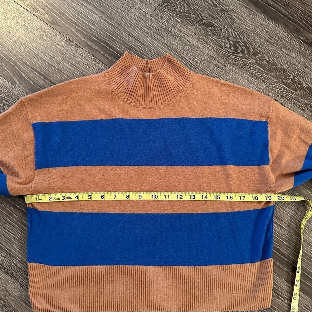 Everlane Luxe Merino Turtleneck in Sahara Lapis - Picture 6 of 8